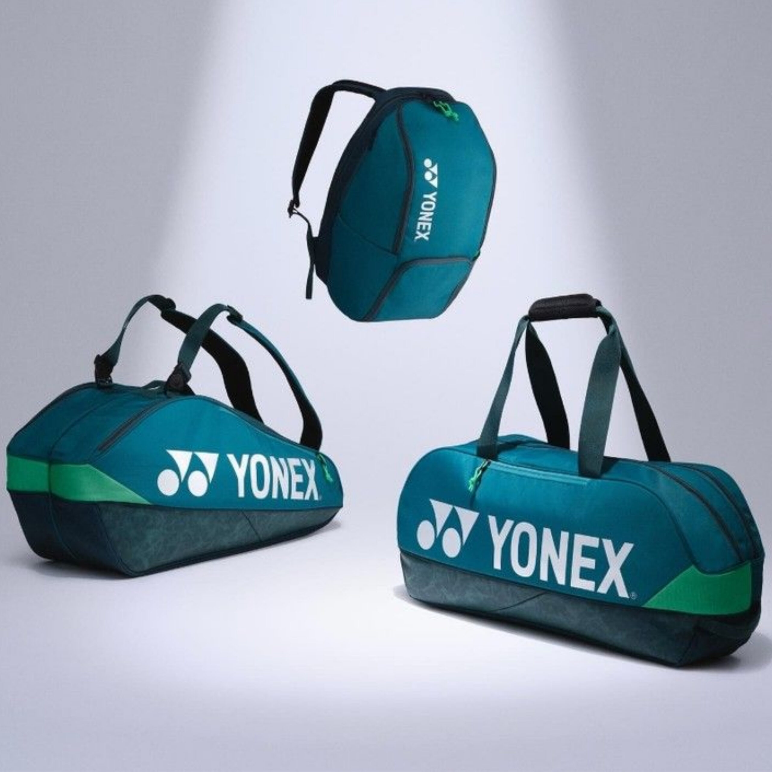 スポーツバッグ